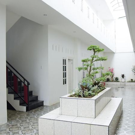 Reddoorz Near Uin Sumatera Utara Hotel Medan Exterior photo