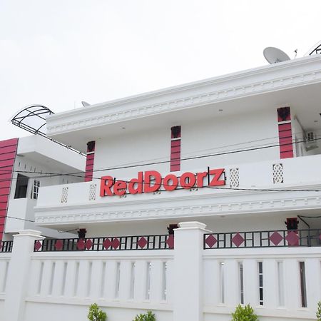 Reddoorz Near Uin Sumatera Utara Hotel Medan Exterior photo